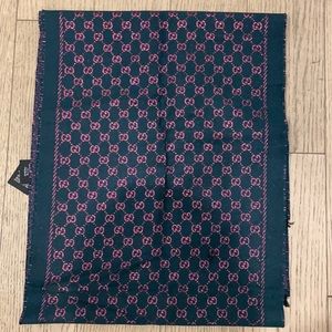 GUCCI GG Wool Scarf